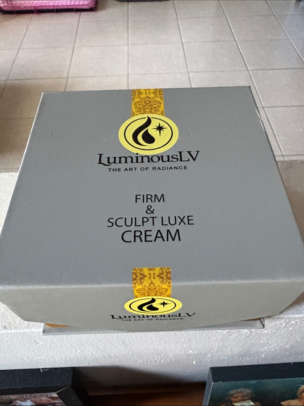LuminousLV Firm & Sculpt Luxe Cream — Gray